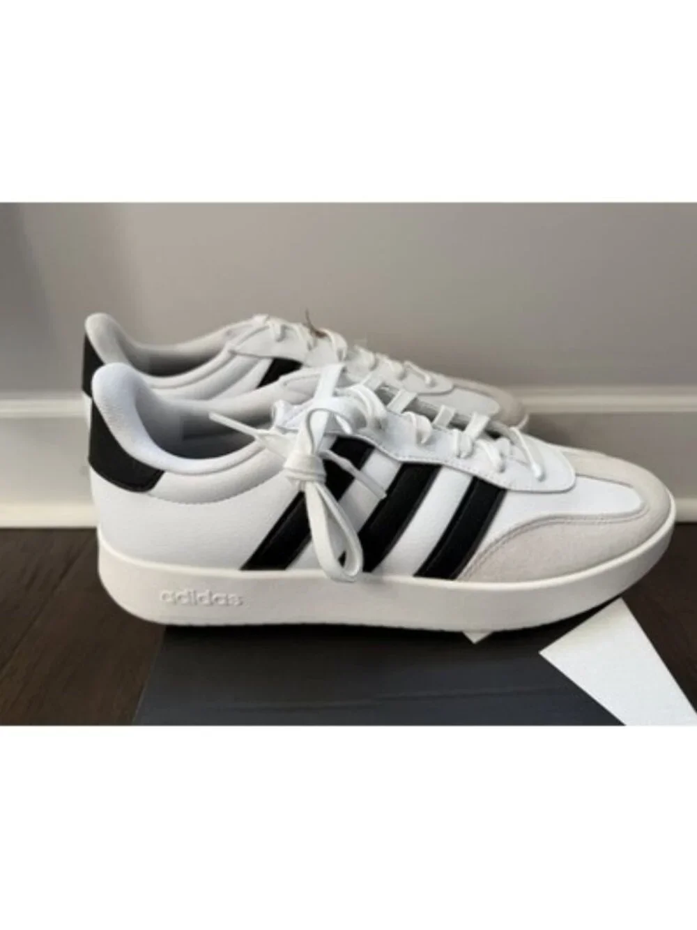 Adidas Barreda Shoes Mens 11.5 White Black Grey JI2306 Athletic NEW Sneakers